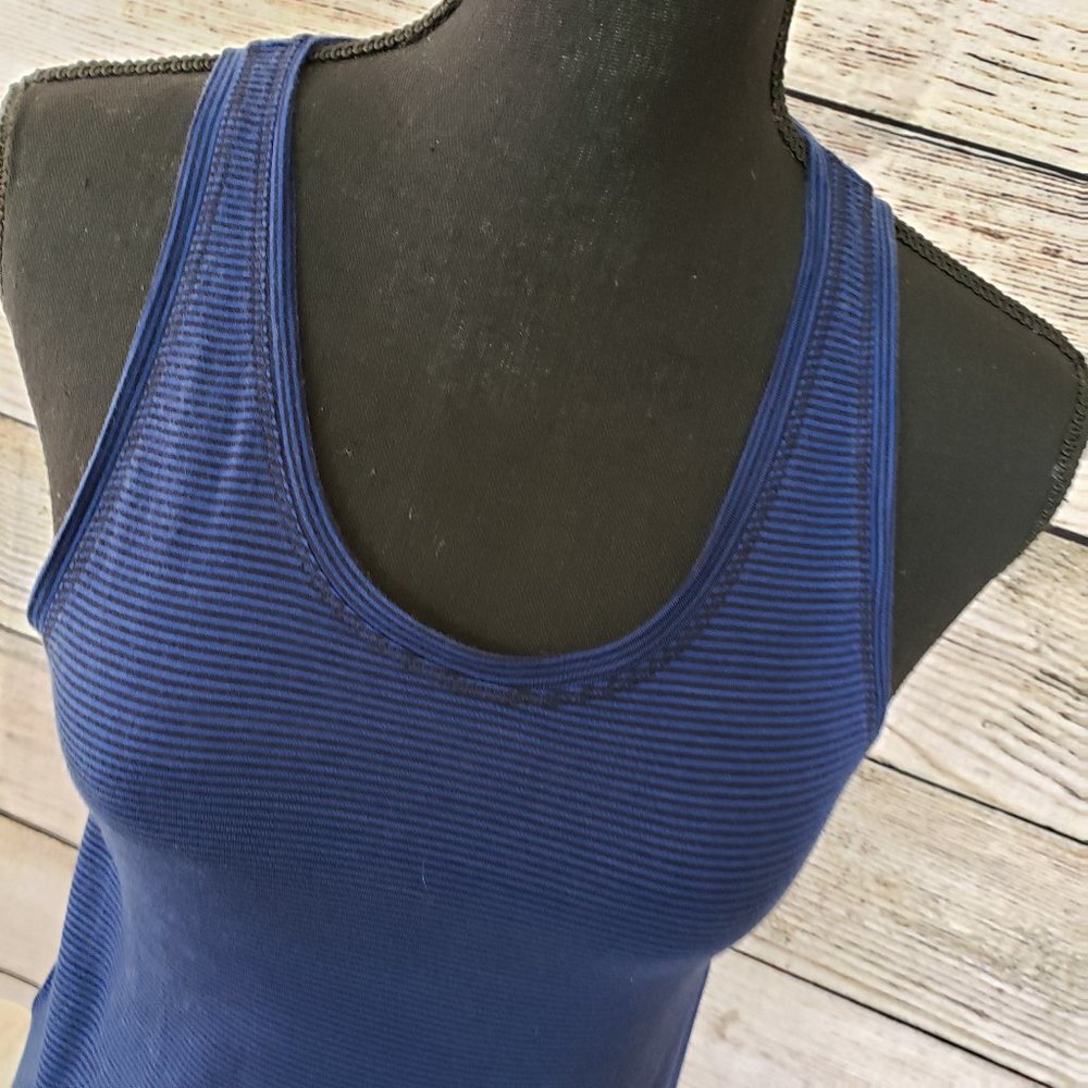 ✨4/$25ANN TAYLOR BLUE TANK w/ BLACK PIN STRIPES-SM